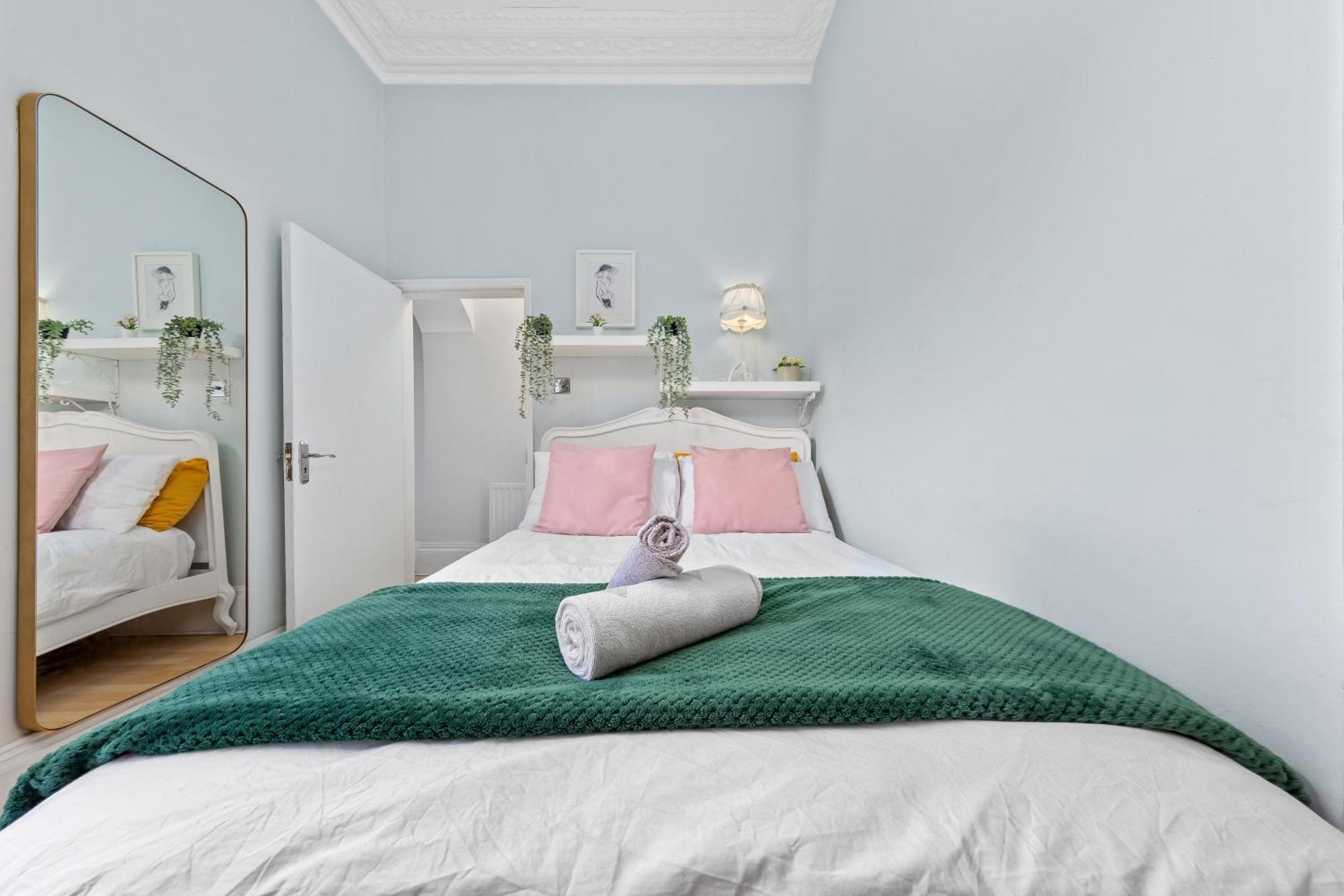 Artist'S Bright Hampstead Heath Village 2 Bed London Exterior photo